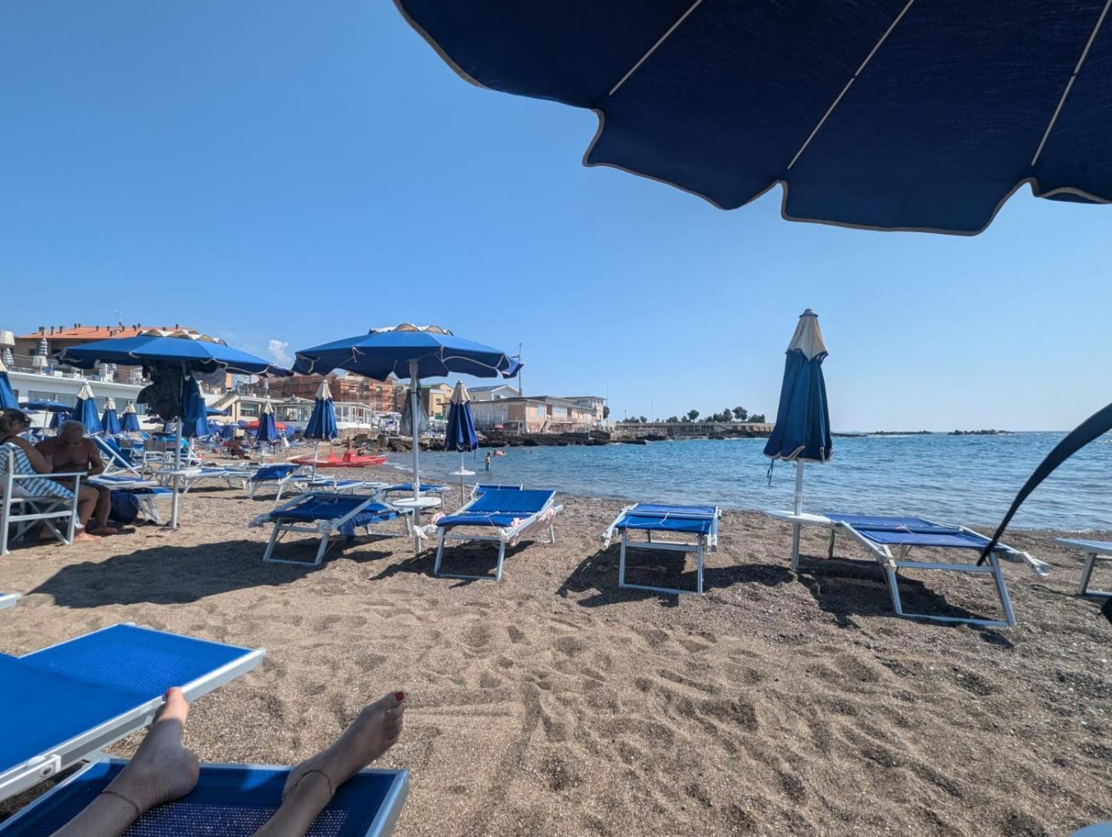 Ruffoli-Home A 300 M Dal Mare Розіньяно-Солвей Номер фото