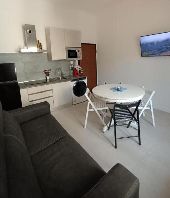 Ruffoli-Home A 300 M Dal Mare Розіньяно-Солвей Екстер'єр фото